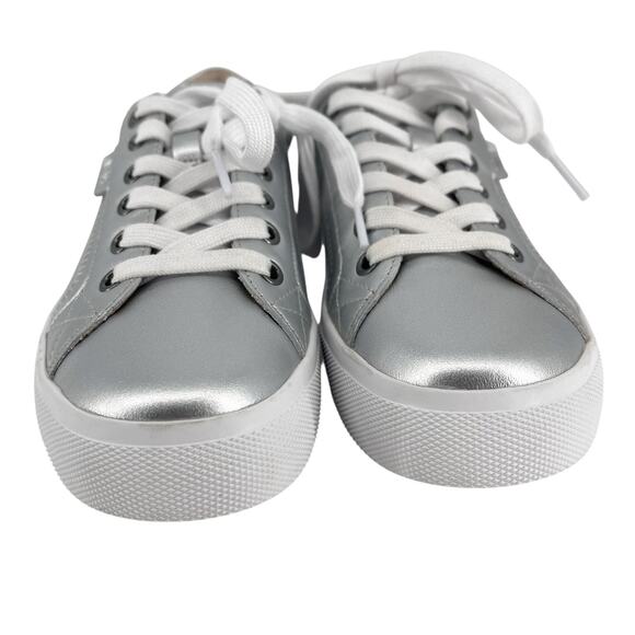 Taos Plim Soul Luxe Sneaker in Metallic Silver Size 6 Quiet Luxury Leather - Picture 5 of 10